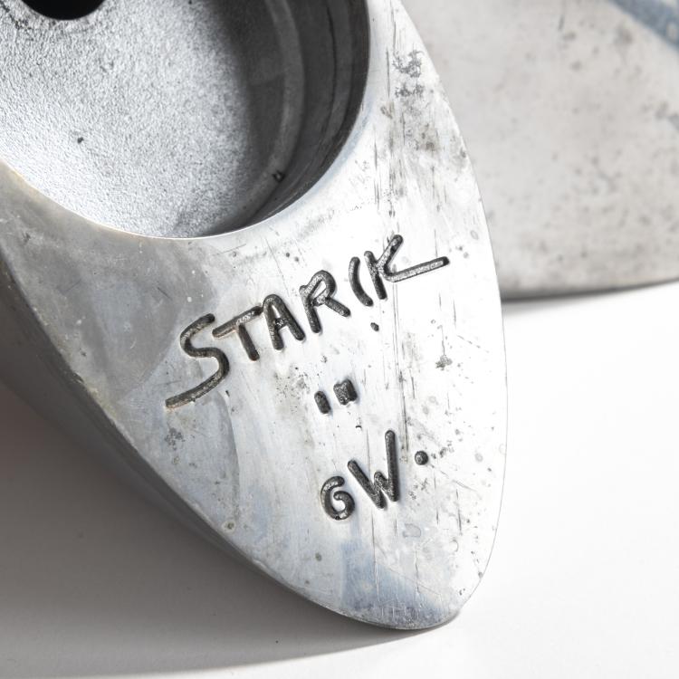 Bild 2 zu Objekt, Two 'Chab Wellington' coat hooks, 1987, Philippe Starck, O.W.O, Montfort-l'Amaury, 176B 248