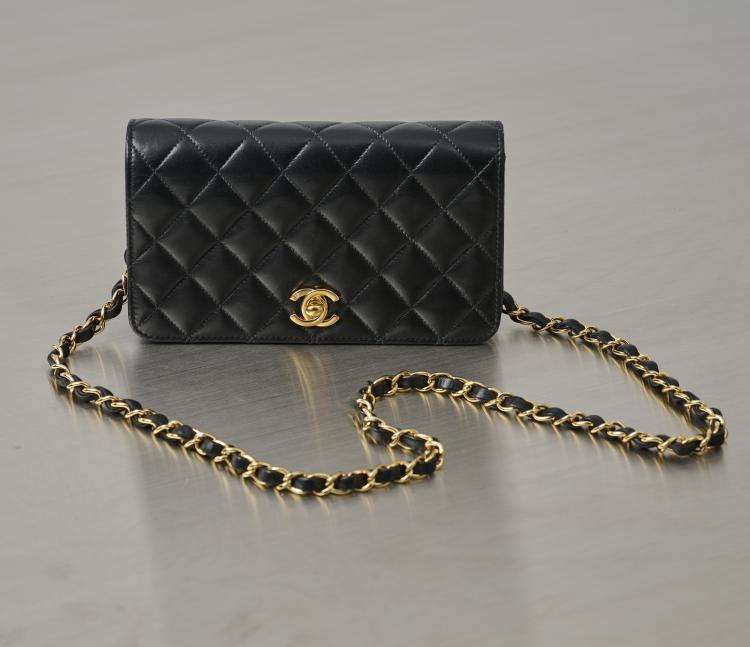 Bild 1 zu Objekt, Chanel 'Matrasse Full Flap', 2004/2005, Chanel, Paris, 176D 917