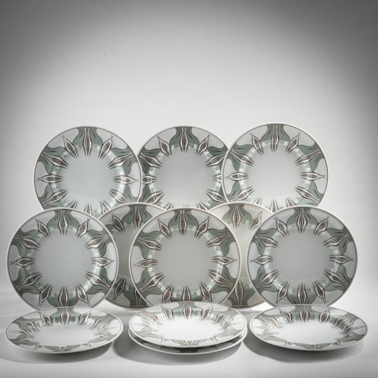 Bild 1 zu Objekt, Twelve dinner plates 'Crocus', 1896, Konrad Hentschel, Meissen, KPM, 176C 631