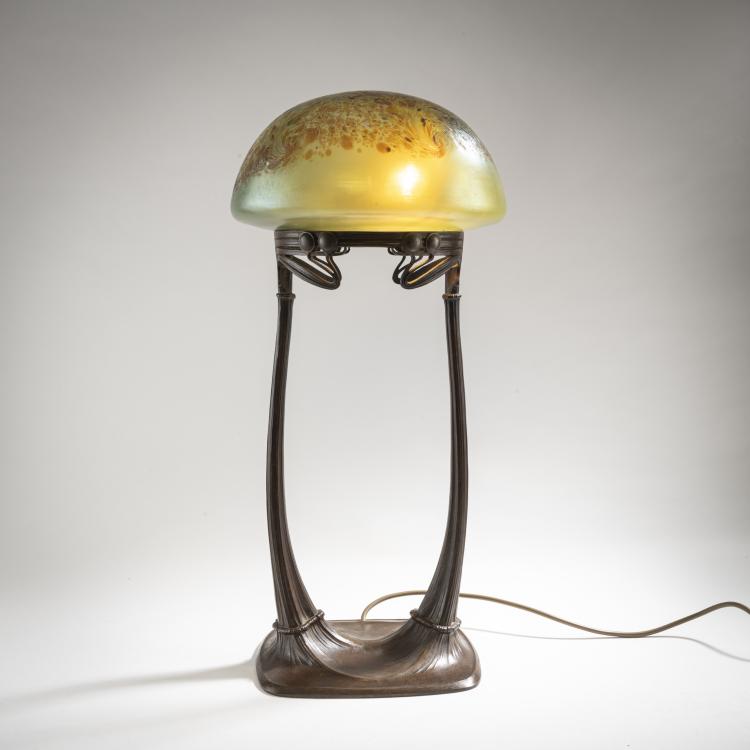 Hauptbild zu Objekt, 'Helioglas' table light, 1902, Gustav Gurschner, Wilhelm Kralik Sohn, Eleonorenhain, 176C 595