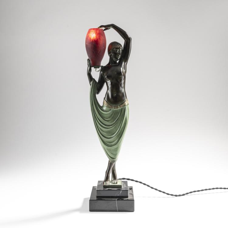 Hauptbild zu Objekt, Table light 'Odaliske', c. 1930, Pierre Le Faguays, Le Verrier, Max, 176C 512
