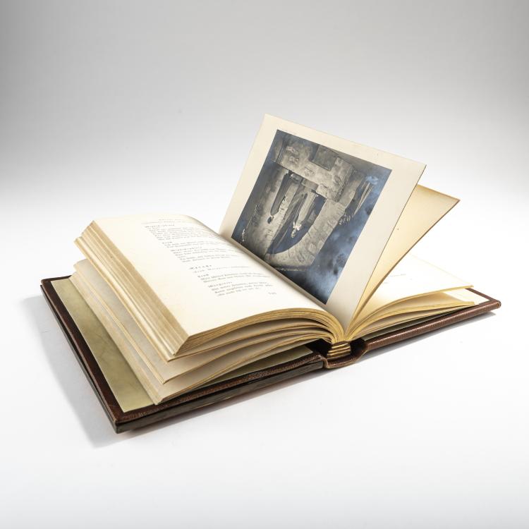 Bild 3 zu Objekt, Goethe's Faust Part 1 with cover made of amber pieces, c. 1939, Hanns Holdt, Deutschland, 176C 716