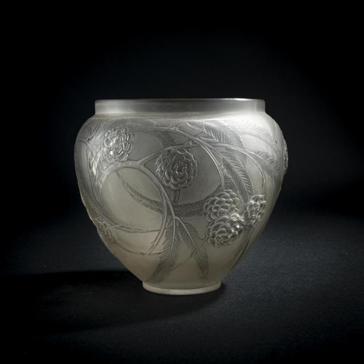 Hauptbild zu Objekt, Vase 'N&eacute;fliers', 1923, Ren&eacute; Lalique, Lalique, Wingen-sur-Moder, 176C 430