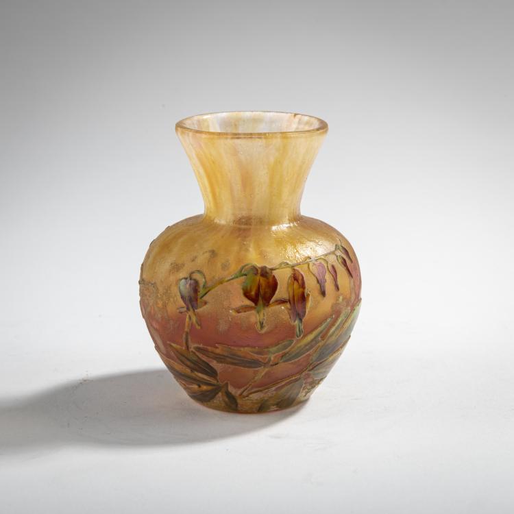 Hauptbild zu Objekt, Miniature vase 'Coeur de Jeanette', c. 1910, Daum Fr&egrave;res, Nancy, 176C 383