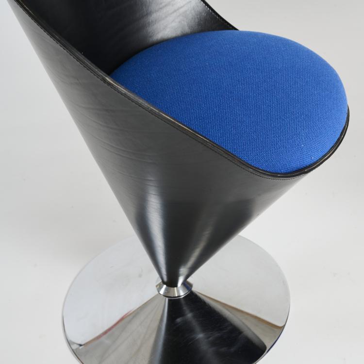 Bild 4 zu Objekt, Zwei Sessel 'Cone chair', 1958 (Entwurf), Verner Panton, Polythema, Erding, 177A 211