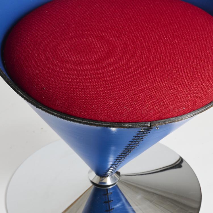 Bild 5 zu Objekt, Zwei Sessel 'Cone chair', 1958 (Entwurf), Verner Panton, Polythema, Erding, 177A 211