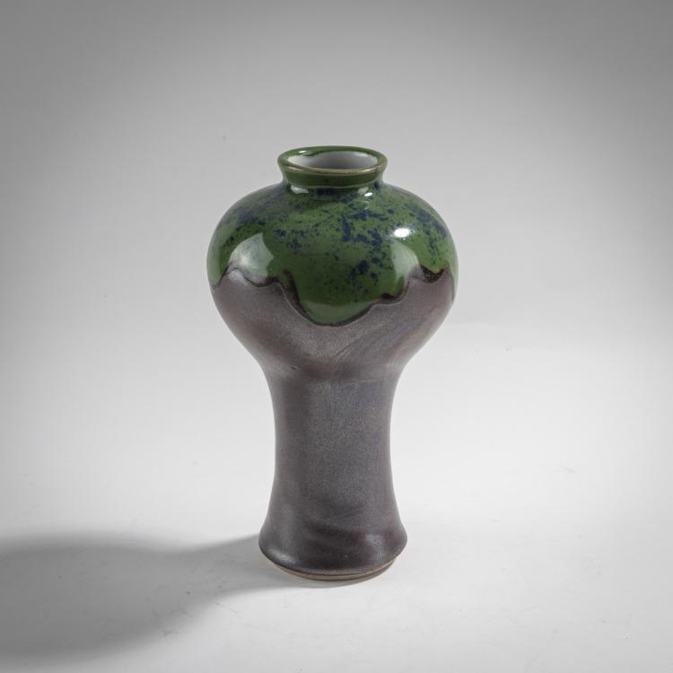 Bild 1 zu Objekt, Bulbous Vase, c. 1900, Jakob Julius Scharvogel, Scharvogel, M&uuml;nchen, 176C 664
