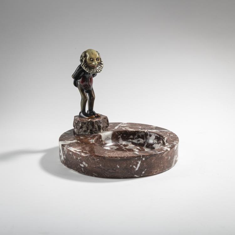 Hauptbild zu Objekt, 'Scholar Troll on Bowl', c. 1928, Roland Paris, 176C 690