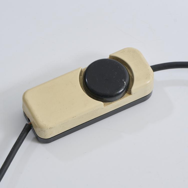 Bild 7 zu Objekt, Stehleuchte 'Lyda', 1980, Shigeaki Asahara,Y. Kimura, Luci Illuminazione, Cinisello, 177A 410