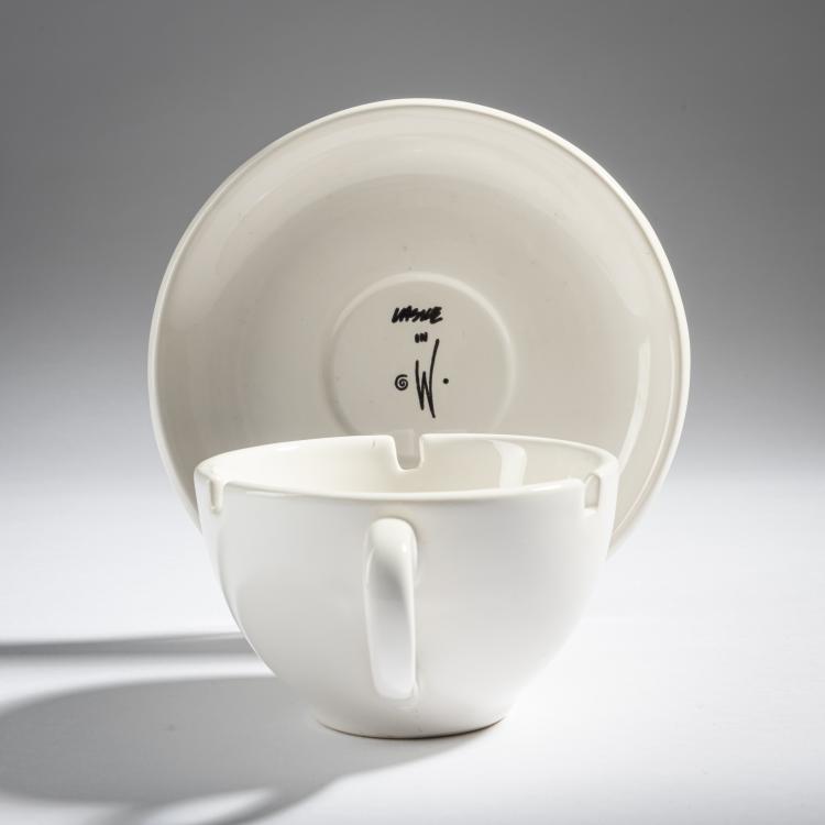 Bild 2 zu Objekt, 'Niki' cup / ashtray , 1989, Lawrence Laske, O.W.O, Montfort-l'Amaury, 176B 235