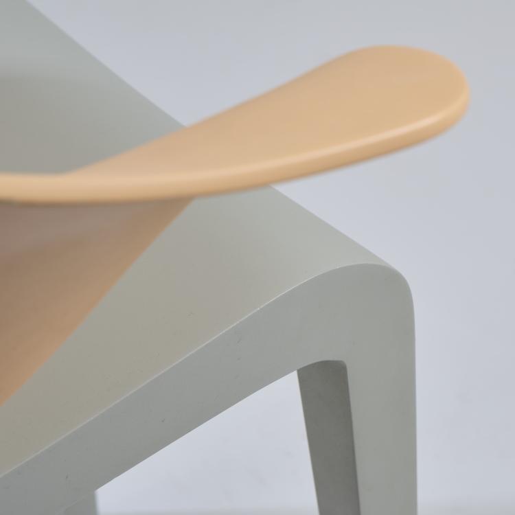 Bild 5 zu Objekt, 'Boom Rang' chair, 1992, Philippe Starck, Driade Aleph, Corsico, 177A 142