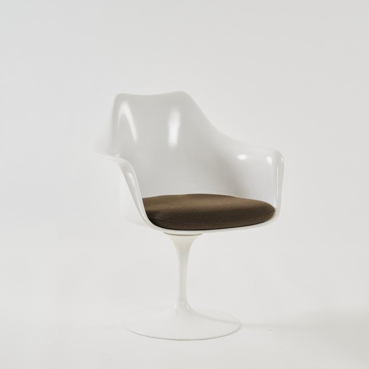 Bild 1 zu Objekt, Armlehnstuhl 'Tulip' - '151', 1956/57, Eero Saarinen, Knoll International, New York, 176B 296