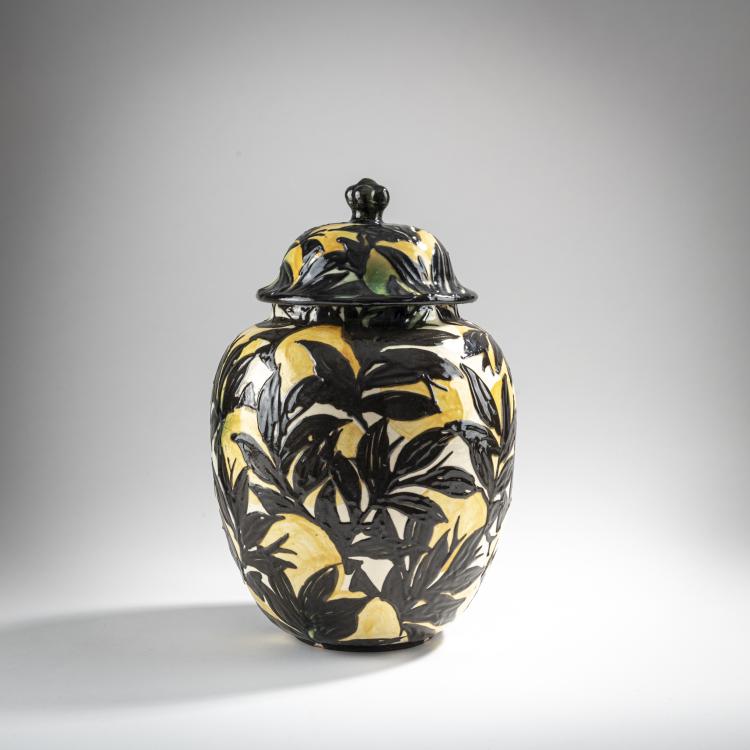 Hauptbild zu Objekt, Lidded vase 'Lemons', 1921-25, Max Laeuger, Karlsruhe, Majolika-Manufaktur, 176C 661