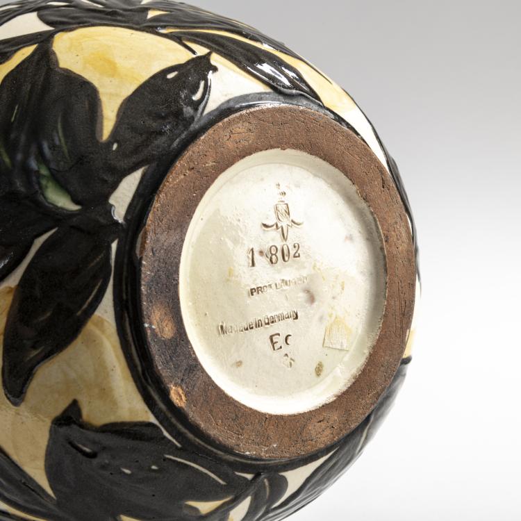 Bild 2 zu Objekt, Lidded vase 'Lemons', 1921-25, Max Laeuger, Karlsruhe, Majolika-Manufaktur, 176C 661