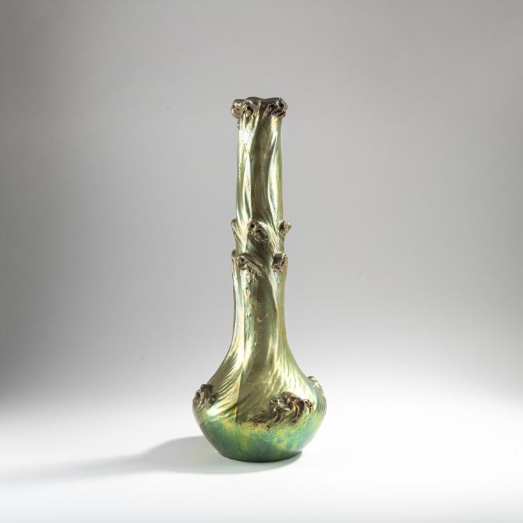 Hauptbild zu Objekt, Vase with Waves, c. 1902, Vilmos Zsolnay, Zsolnay, Pecs, 176C 569