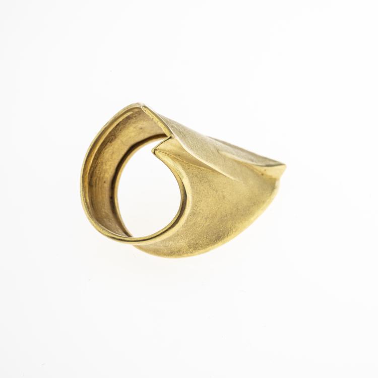 Bild 3 zu Objekt, Ring und Paar Ohrstecker, 1991, Michael Zobel, 176D 905