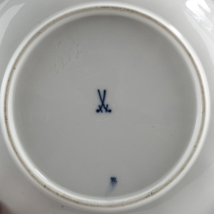 Bild 2 zu Objekt, Three dessert plates 'Crocus', 1896, Konrad Hentschel, Meissen, KPM, 176C 636