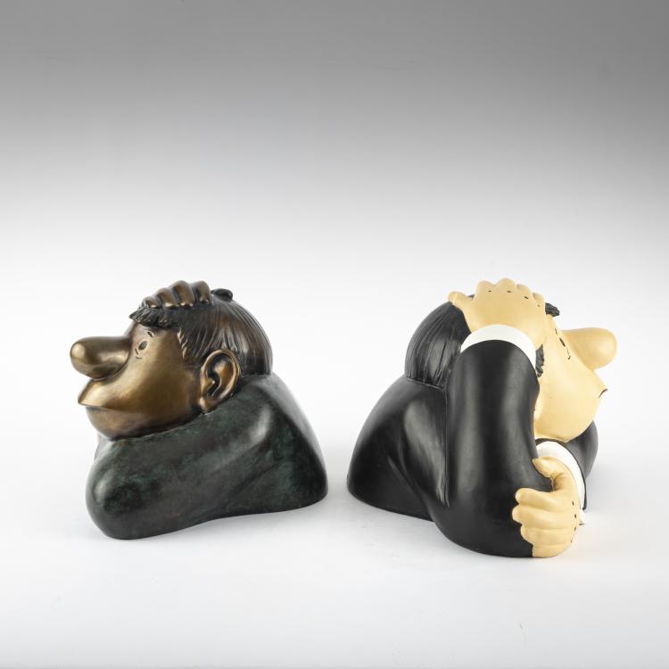 Hauptbild zu Objekt, 2 copies of the sculpture 'Der Denker', c. 2000,  Loriot (Vicco von B&uuml;low), Albrecht, Altrandsberg, 177C 699