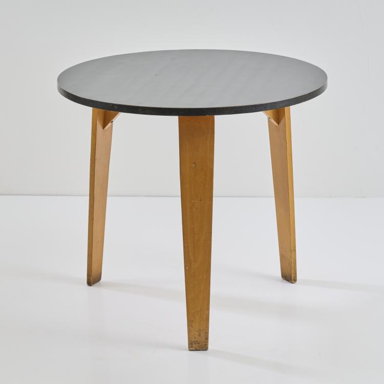 Bild 2 zu Objekt, Zwei St&uuml;hle 'SE 42' und Tisch '254', 1949/52, Egon Eiermann, Wilde & Spieth, Esslingen, 176B 71