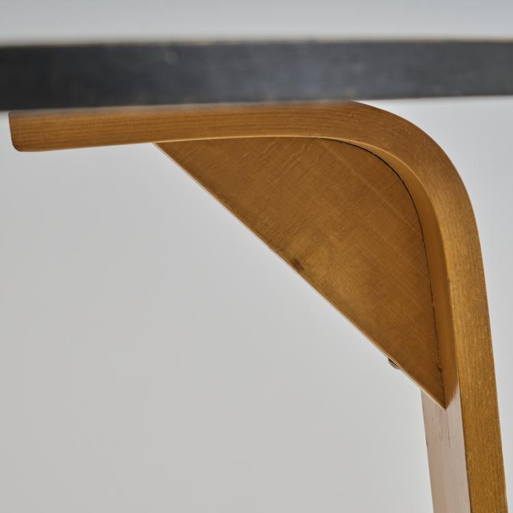 Bild 5 zu Objekt, Zwei St&uuml;hle 'SE 42' und Tisch '254', 1949/52, Egon Eiermann, Wilde & Spieth, Esslingen, 176B 71