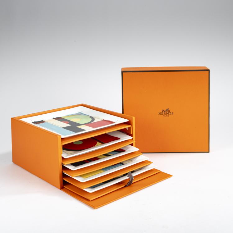 Hauptbild zu Objekt, Schatulle mit f&uuml;nf Tellern 'Paris sur Seine', 2000er Jahre, Herm&egrave;s, Paris, 177A 133