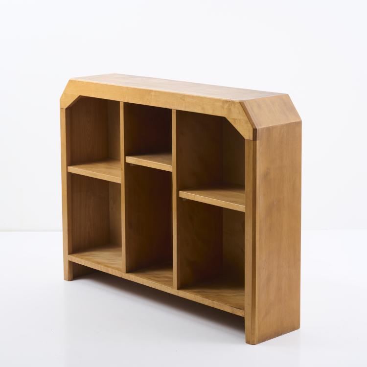 Hauptbild zu Objekt, Anthroposophic shelf, 1930-50, Felix Kayser (attributed),Rudolf Steiner (Umkreis) (attributed), Schiller-M&ouml;bel, Stuttgart (zug./attr.), 176B 79