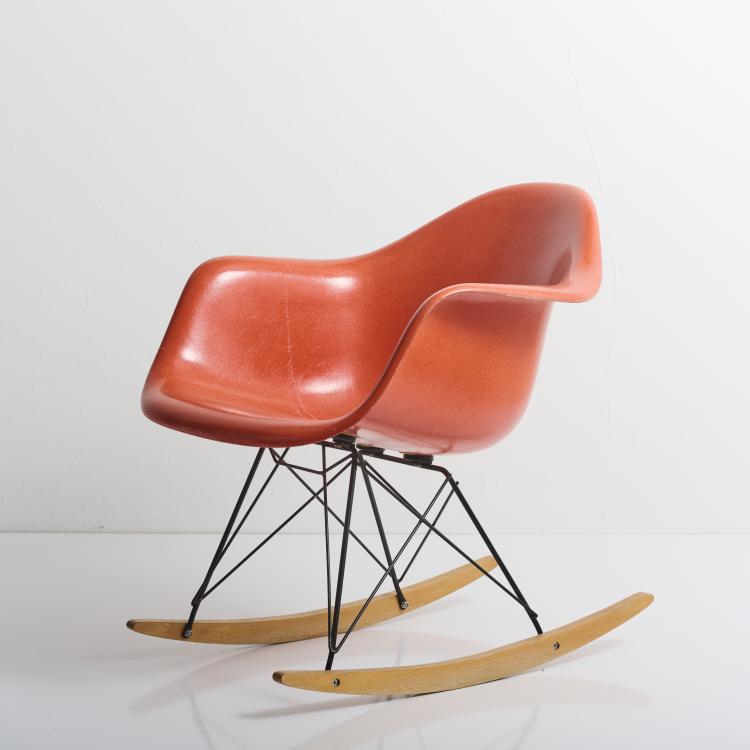Hauptbild zu Objekt, Rocking chair 'RAR', 1950-53 (design), Charles & Ray Eames, Herman Miller, Zeeland, 177A 161