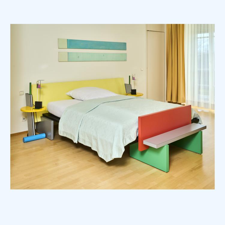 Hauptbild zu Objekt, Bed 'Horizon', 1984 (design), Michele De Lucchi, Memphis Milano, 177A 250