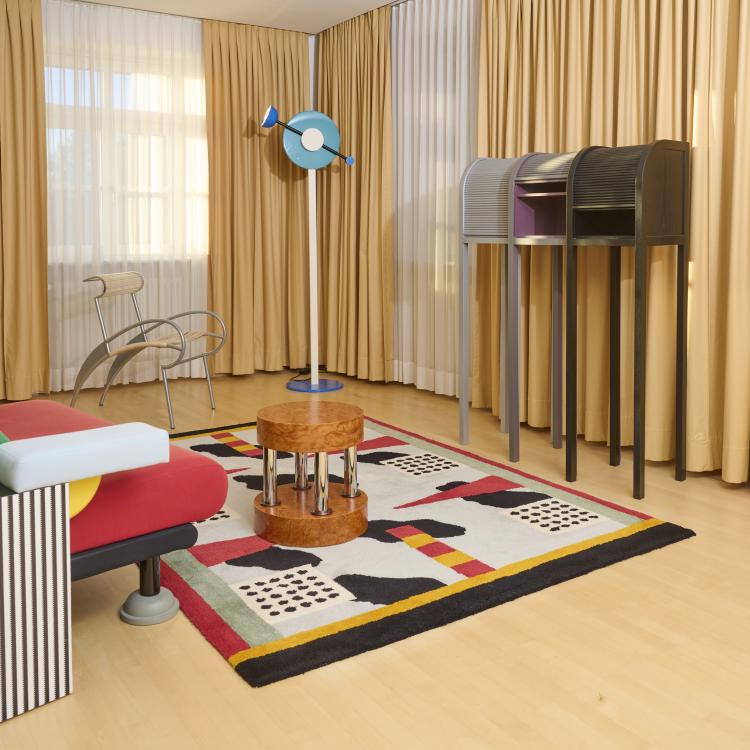 Hauptbild zu Objekt, Carpet 'California', 1983 (design), Nathalie Du Pasquier, Memphis Milano, 177A 243