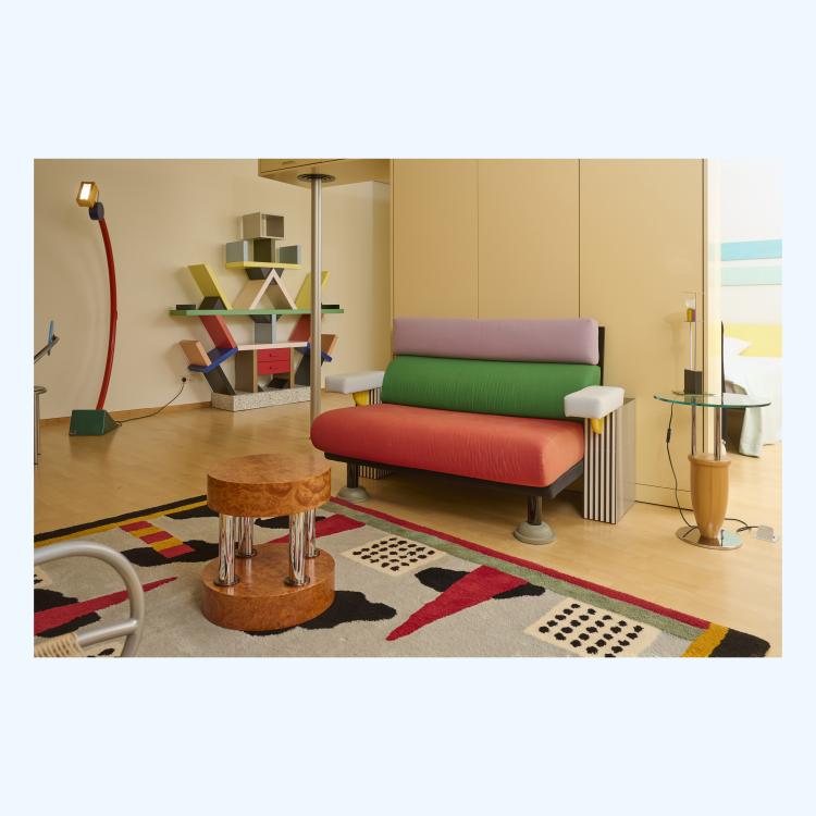 Hauptbild zu Objekt, Side table 'Hyatt', 1984 (design), Ettore Sottsass, Memphis Milano, 177A 242