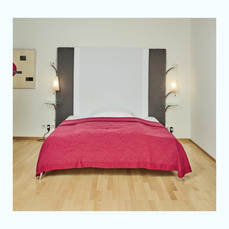 Hauptbild zu Objekt, 'Royalton' bed, 1988, Philippe Starck, Driade, Corsico, 177A 272