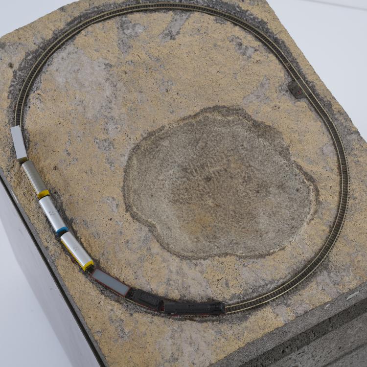 Bild 9 zu Objekt, Roll container 'Monolith', c. 1985, Wolfgang Laubersheimer, Moormann, Nils Holger, Aschau, 177A 429