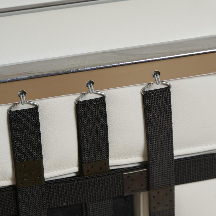 Bild 6 zu Objekt, 'LC 2' easy chair, 1928 (design), Pierre Jeanneret,Charlotte Perriand,Le Corbusier Charles-&Eacute;douard Jeanneret-Gris, Cassina, Mailand / Milan, 177A 24