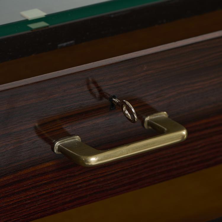 Bild 3 zu Objekt, Sideboard, 1930er Jahre, Tschechoslowakei / Czech Republic, 177A 29