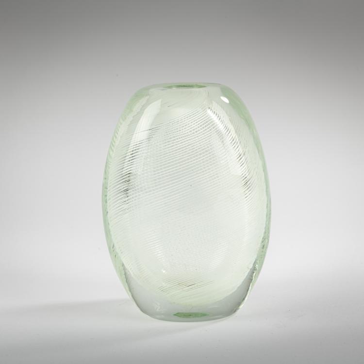 Hauptbild zu Objekt, Vase 'Mezza filigrana', um 1934-36, Carlo Scarpa, Venini & C, Murano, 177B 505