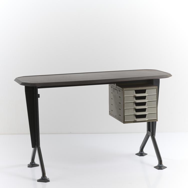 Bild 1 zu Objekt, Schreibmaschinentisch 'Arco', 1963, Gian Luigi Banfi,Ludovico Barbiano di Belgiojoso,Enrico Peressutti,Ernesto Nathan Rogers, Olivetti, Ivrea, 177A 291