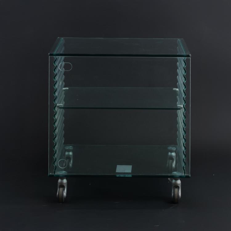 Bild 2 zu Objekt, Kleines Regal auf Rollen, 1996, Ron Arad, Fiam, Pesaro, 177A 463