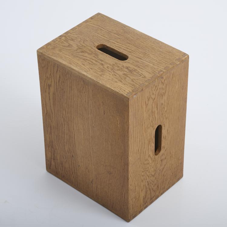 Bild 1 zu Objekt, Stool LC14 'House of Brazil', 1959 (Entwurf), Le Corbusier Charles-&Eacute;douard Jeanneret-Gris (after), Frankreich / France, 177A 34