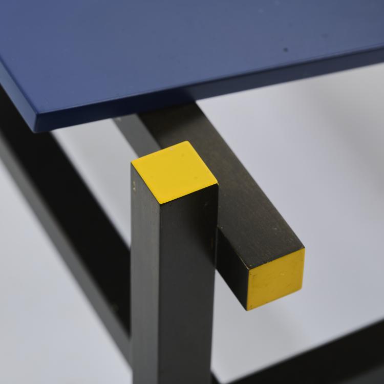 Bild 9 zu Objekt, Armlehnsessel 'Rot-Blau', 1918 (Entwurf), Gerrit Rietveld, Cassina, Mailand /Milan, 177A 6