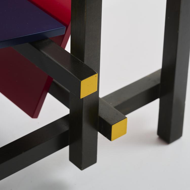 Bild 10 zu Objekt, Armlehnsessel 'Rot-Blau', 1918 (Entwurf), Gerrit Rietveld, Cassina, Mailand /Milan, 177A 6