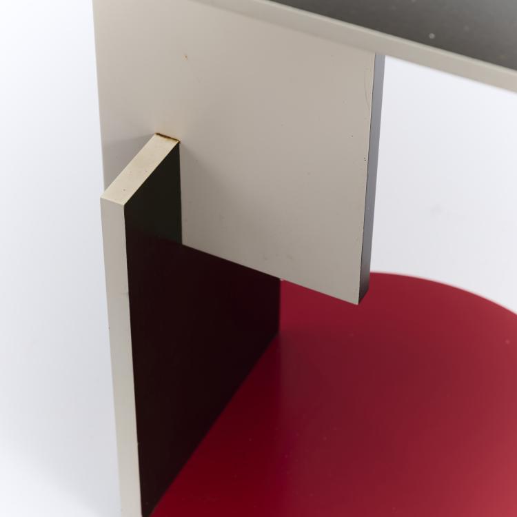 Bild 3 zu Objekt, 'Divan table' side table, 1923, Gerrit Rietveld, Cassina, Mailand /Milan, 177A 7