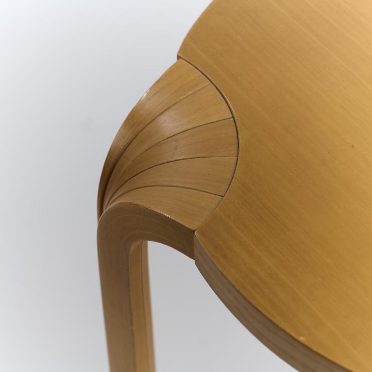 Bild 4 zu Objekt, Zwei Hocker 'X-600', 1954 (Entwurf), Alvar Aalto, Artek, Helsinki, 177A 171