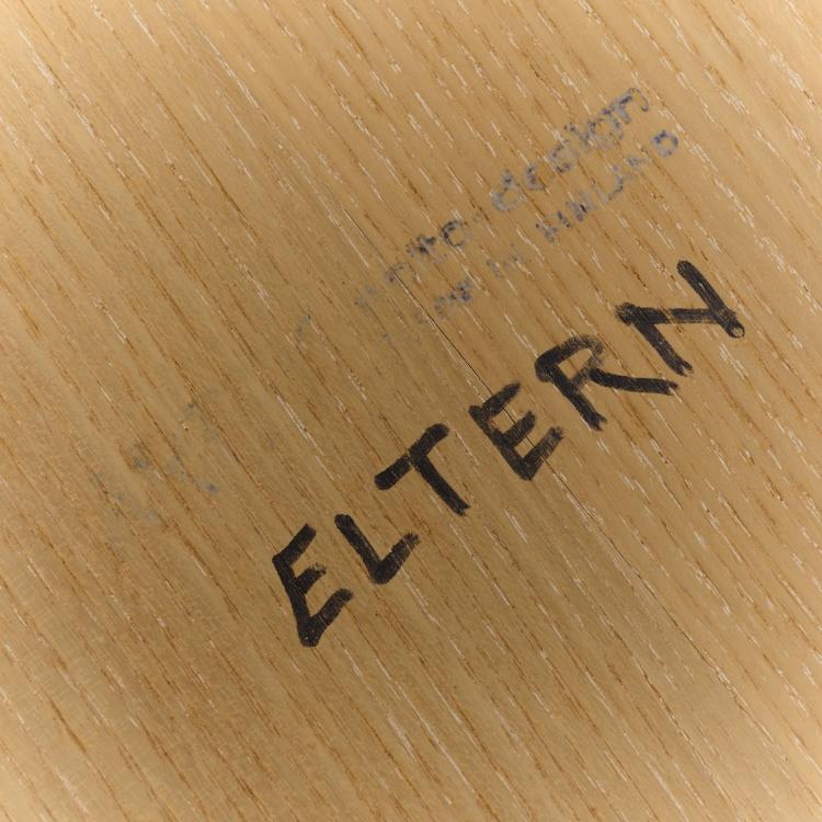 Bild 6 zu Objekt, Zwei Hocker 'X-600', 1954 (Entwurf), Alvar Aalto, Artek, Helsinki, 177A 171