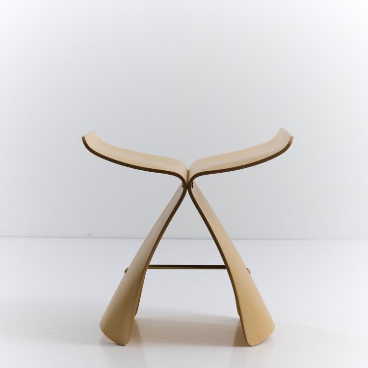 Hauptbild zu Objekt, 'Butterfly' stool, 1954, Sori Yanagi, Vitra, Birsfelden, 177A 175