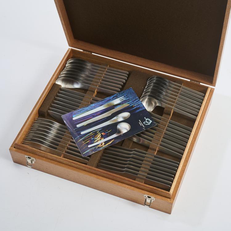 Bild 2 zu Objekt, 77-teiliges Besteck 'AJ', 1957, Arne Jacobsen, Michelsen, A., Kopenhagen / Copenhagen, 177A 94