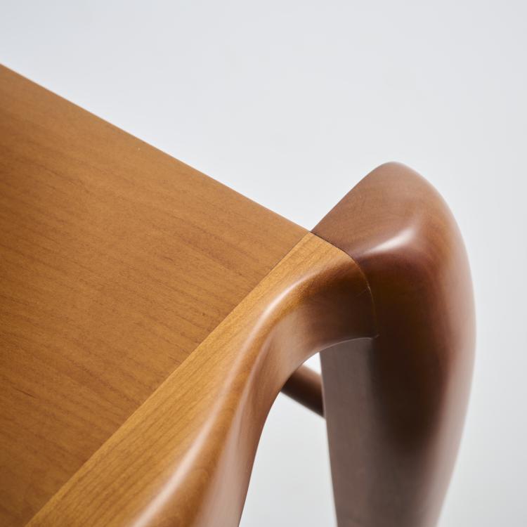 Bild 6 zu Objekt, Two 'Placide of Wood' chairs, 1989, Philippe Starck, Driade, Corsico, 177A 147