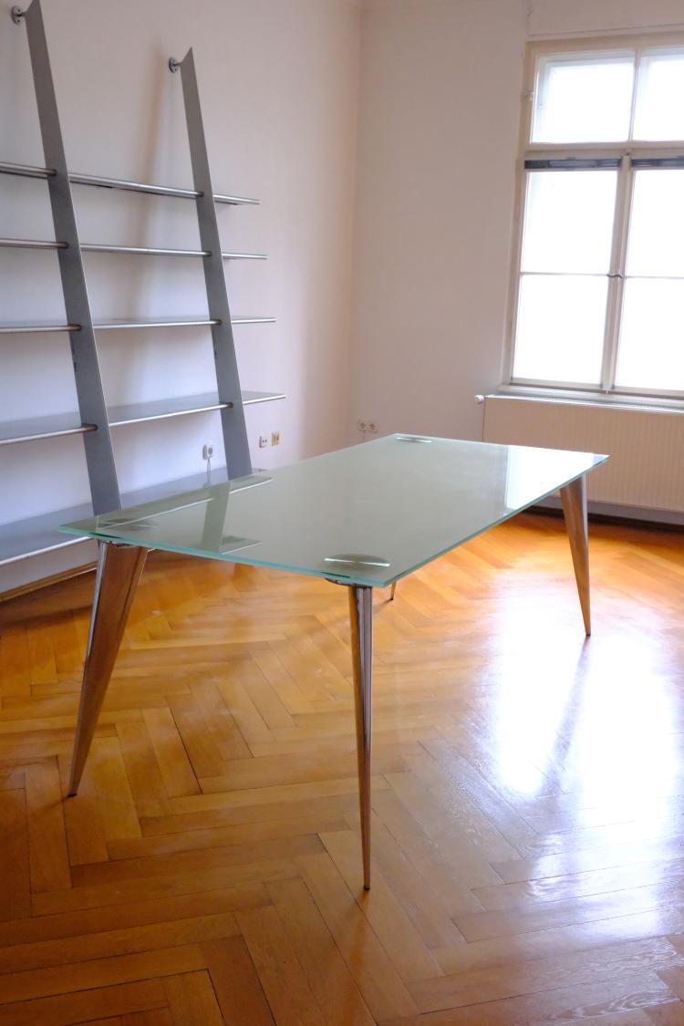 Hauptbild zu Objekt, Table 'Series Lang - M', 1987, Philippe Starck, Driade Aleph, Corsico., 178B 630