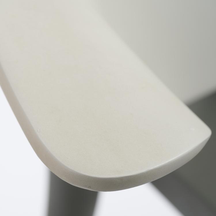 Bild 6 zu Objekt, Two 'Boom Rang' chairs, 1992, Philippe Starck, Driade Aleph, Corsico, 177A 146