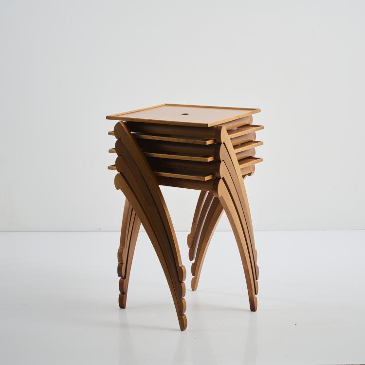 Bild 1 zu Objekt, Four Stacking Tables 'Gacela', 1991, Oscar Tusquets Blanca, Driade Aleph, Corsico, 177A 449