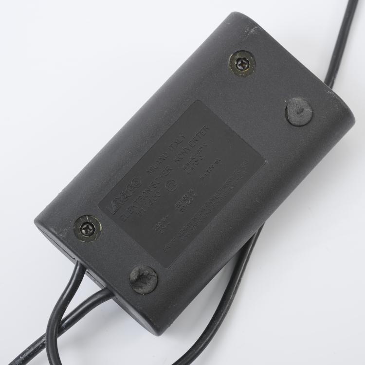 Bild 7 zu Objekt, Two floor lamps 'Papiro', 1989 (design), Sergio Calatroni, Pallucco, Rom, 177A 451